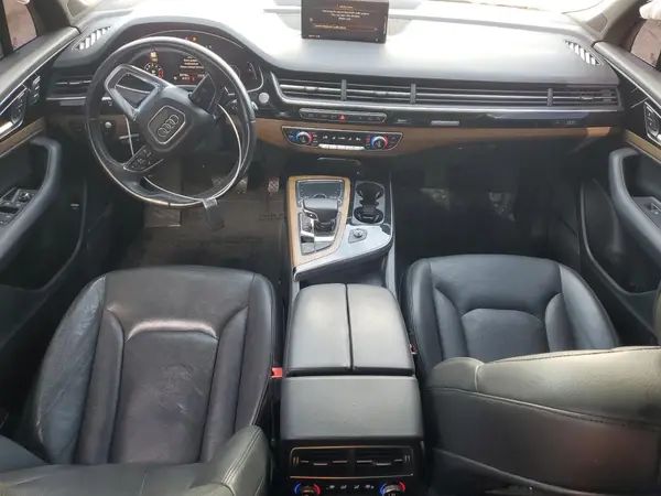 WA1VAAF70HD009390 2017 AUDI Q7 - Image 8