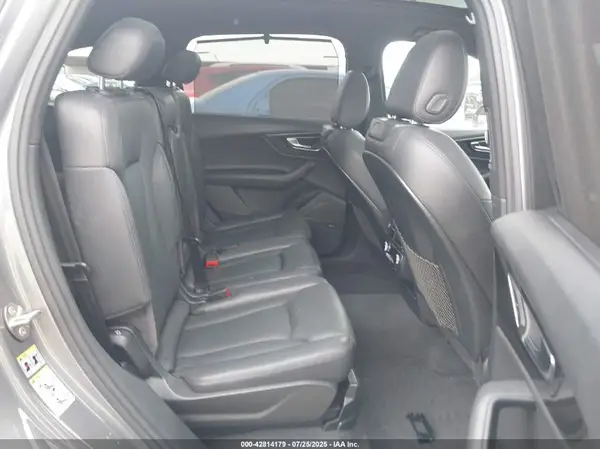 WA1VAAF70HD011625 2017 AUDI Q7 - Image 8