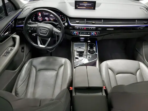 WA1VAAF70HD011981 2017 AUDI Q7 - Image 8