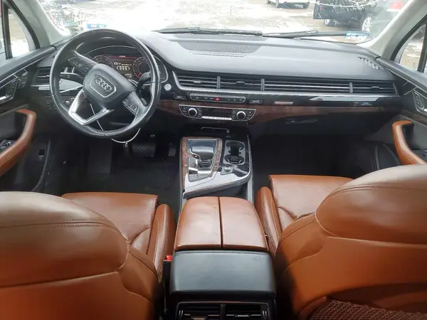 WA1VAAF70HD014105 2017 AUDI Q7 - Image 8