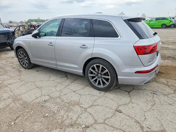 WA1VAAF70HD026402 2017 AUDI Q7 - Image 2