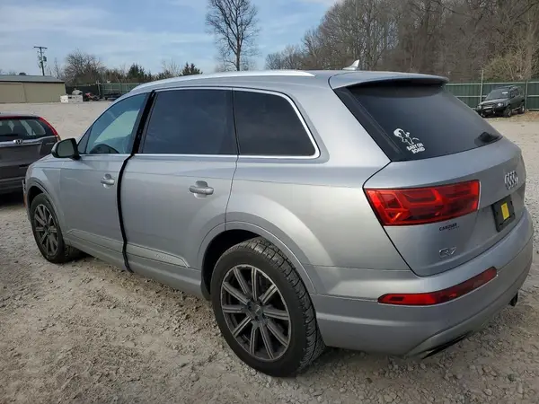 WA1VAAF70HD034645 2017 AUDI Q7 - Image 2