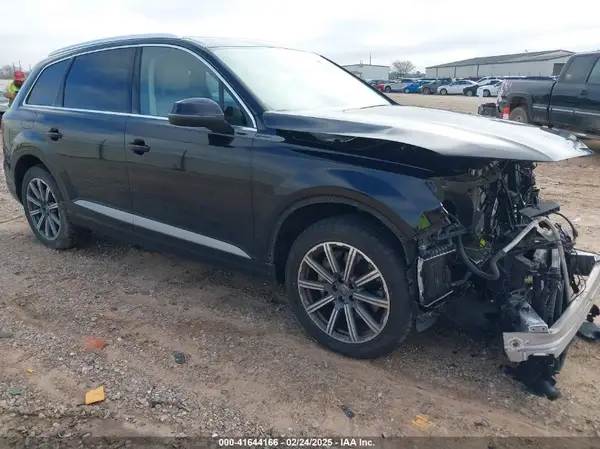 WA1VAAF70HD035942 2017 AUDI Q7 - Image 1
