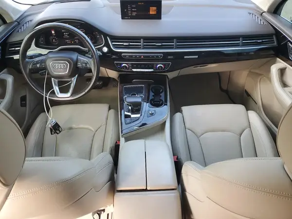 WA1VAAF70HD037853 2017 AUDI Q7 - Image 8