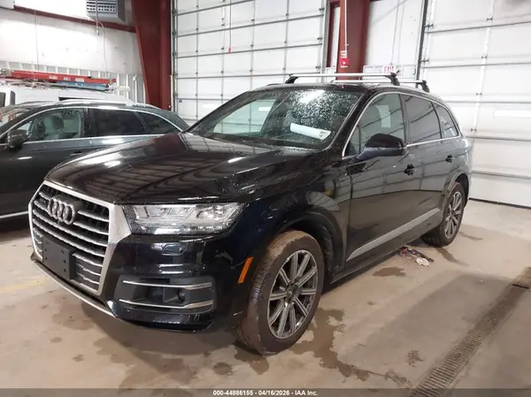 WA1VAAF70HD053678 2017 AUDI Q7 - Image 2