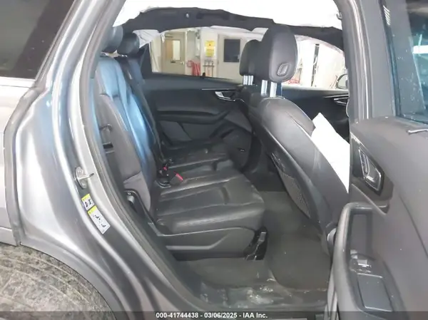 WA1VAAF70JD006835 2018 AUDI Q7 - Image 8