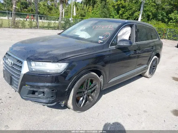 WA1VAAF70JD020654 2018 AUDI Q7 - Image 2