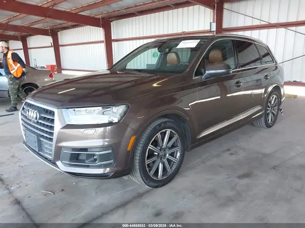 WA1VAAF70JD025062 2018 AUDI Q7 - Image 2