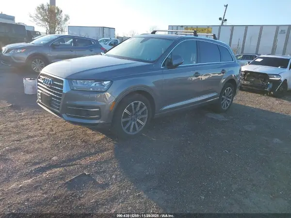 WA1VAAF70JD025398 2018 AUDI Q7 - Image 2