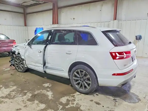 WA1VAAF70JD027670 2018 AUDI Q7 - Image 2