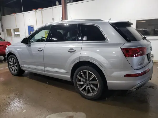 WA1VAAF70JD030780 2018 AUDI Q7 - Image 2