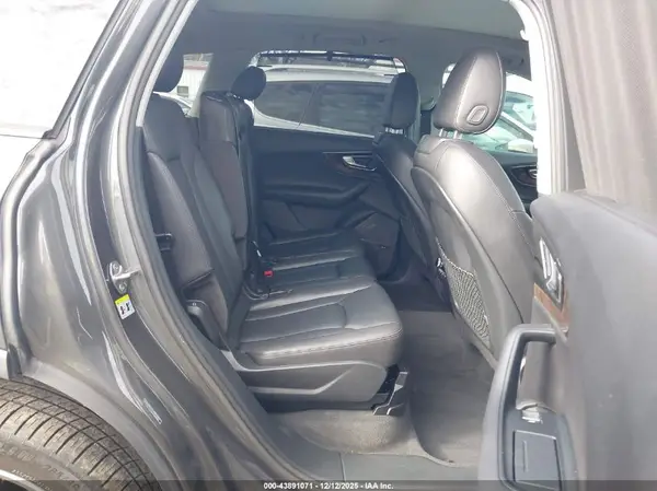 WA1VAAF70JD033632 2018 AUDI Q7 - Image 8