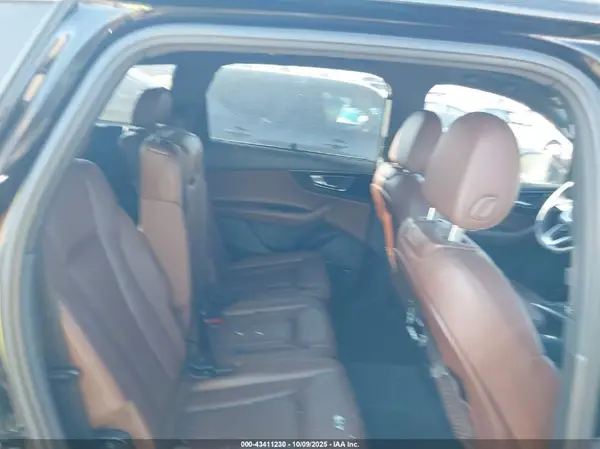 WA1VAAF70JD038278 2018 AUDI Q7 - Image 8