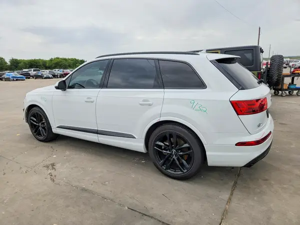 WA1VAAF70JD041133 2018 AUDI Q7 - Image 2
