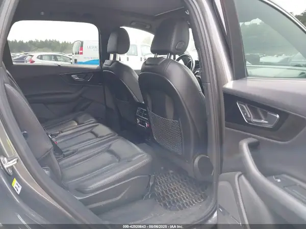 WA1VAAF70JD050320 2018 AUDI Q7 - Image 8