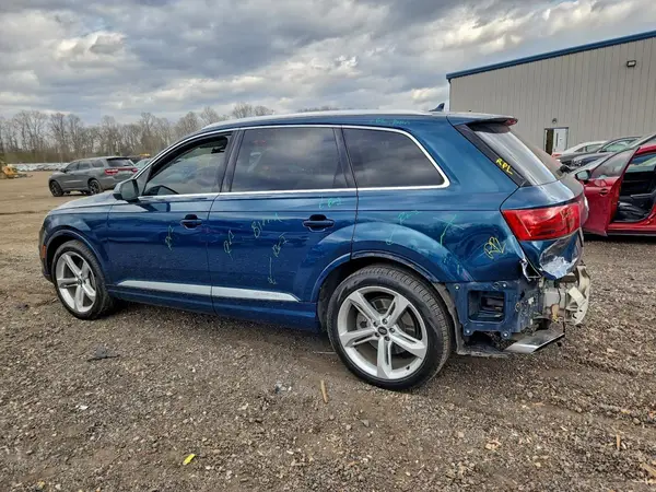 WA1VAAF70KD000096 2019 AUDI Q7 - Image 2