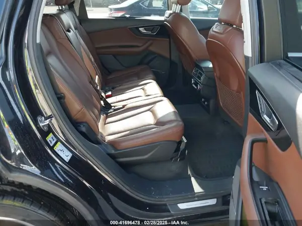 WA1VAAF70KD003824 2019 AUDI Q7 - Image 8
