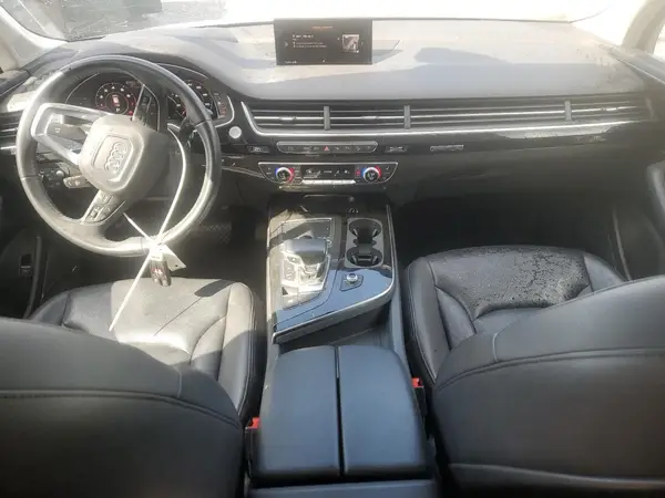 WA1VAAF70KD018968 2019 AUDI Q7 - Image 8