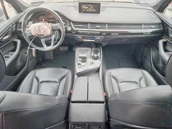 WA1VAAF70KD020056 2019 AUDI Q7 - Image 8