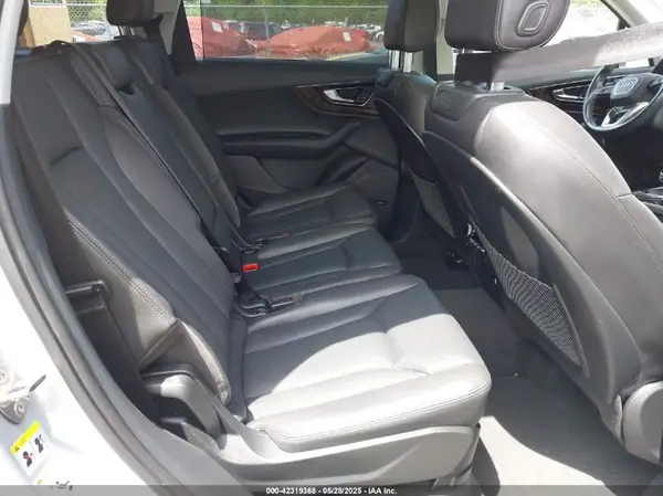 WA1VAAF70KD020350 2019 AUDI Q7 - Image 8