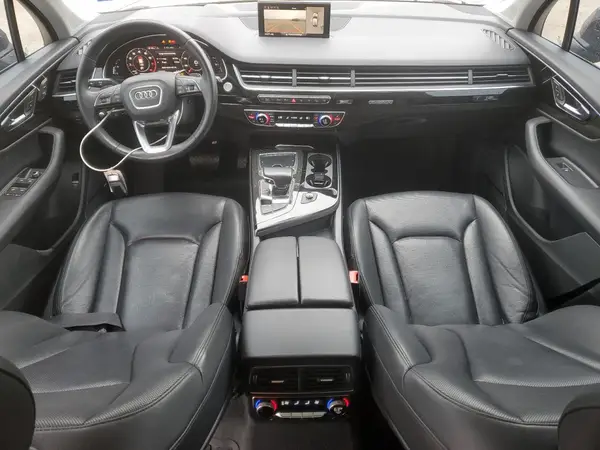 WA1VAAF70KD020476 2019 AUDI Q7 - Image 8