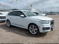 WA1VAAF70KD021725 2019 AUDI Q7