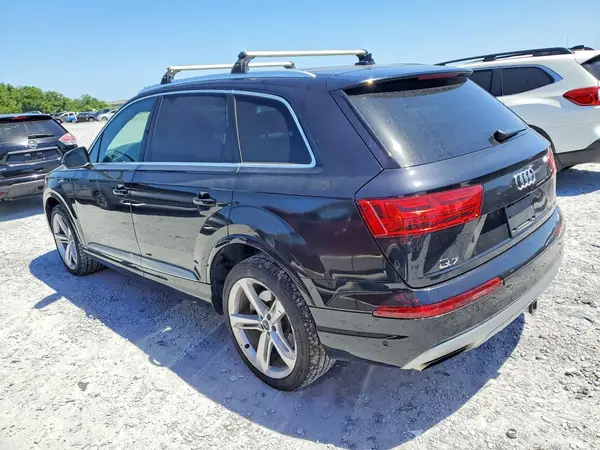 WA1VAAF70KD028769 2019 AUDI Q7 - Image 2