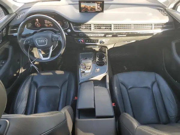 WA1VAAF71HD000407 2017 AUDI Q7 - Image 8