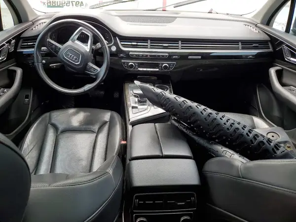 WA1VAAF71HD001105 2017 AUDI Q7 - Image 8