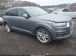 WA1VAAF71HD008040 2017 AUDI Q7