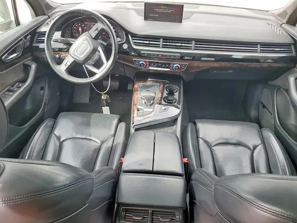 WA1VAAF71HD010144 2017 AUDI Q7 - Image 8