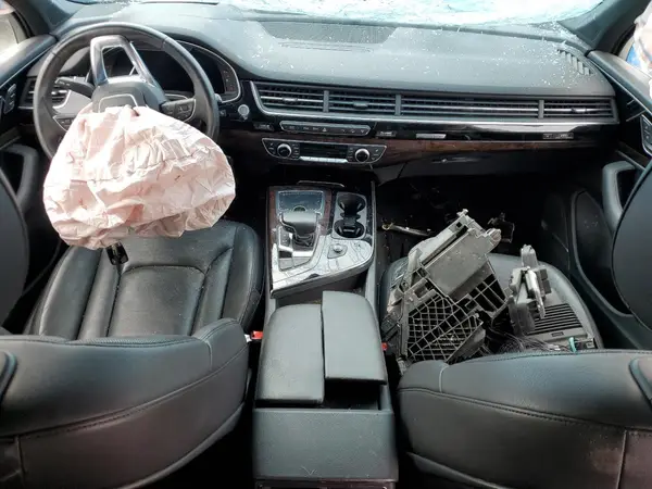 WA1VAAF71HD010192 2017 AUDI Q7 - Image 8