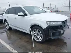 WA1VAAF71HD010385 2017 AUDI Q7