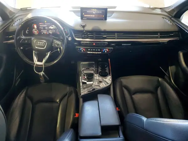 WA1VAAF71HD011987 2017 AUDI Q7 - Image 8