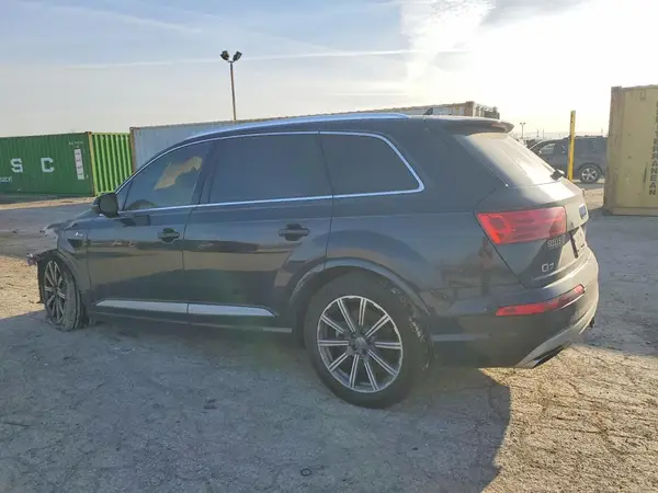 WA1VAAF71HD015716 2017 AUDI Q7 - Image 2