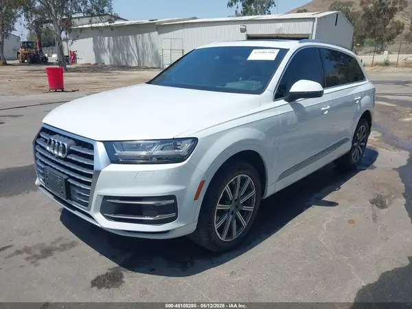 WA1VAAF71HD032094 2017 AUDI Q7 - Image 2