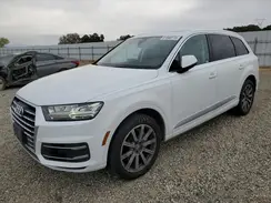 WA1VAAF71HD032886 2017 AUDI Q7