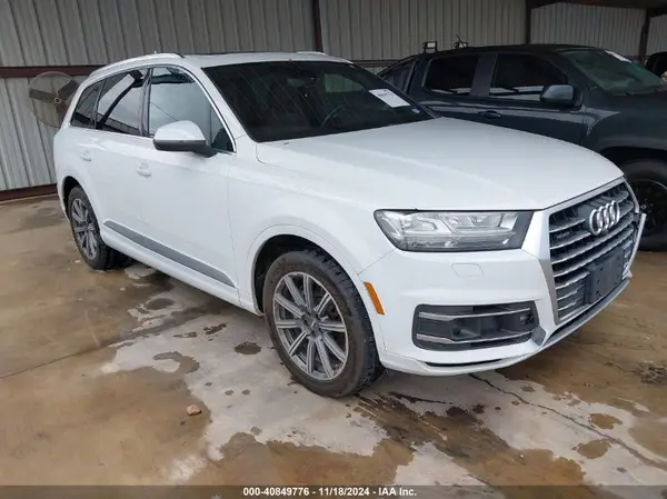 WA1VAAF71HD035383 2017 AUDI Q7 - Image 1