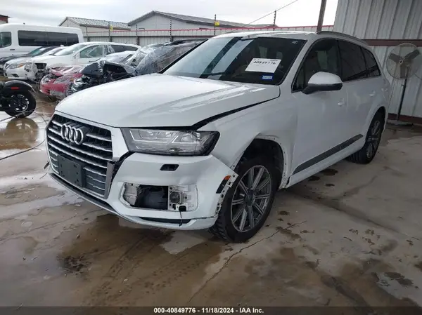 WA1VAAF71HD035383 2017 AUDI Q7 - Image 2