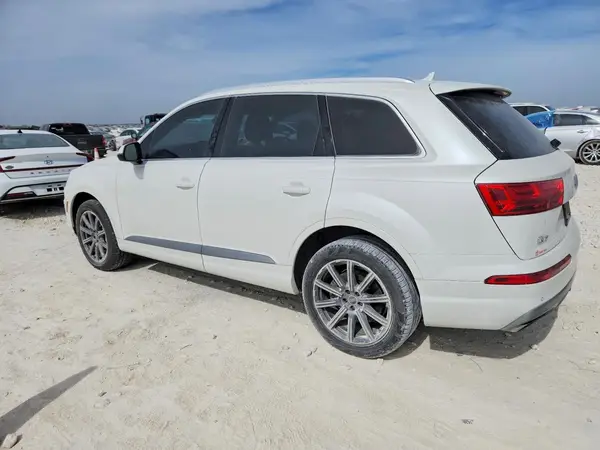 WA1VAAF71HD043046 2017 AUDI Q7 - Image 2