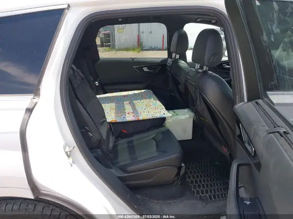 WA1VAAF71HD051969 2017 AUDI Q7 - Image 8