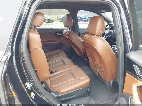 WA1VAAF71HD054807 2017 AUDI Q7 - Image 8