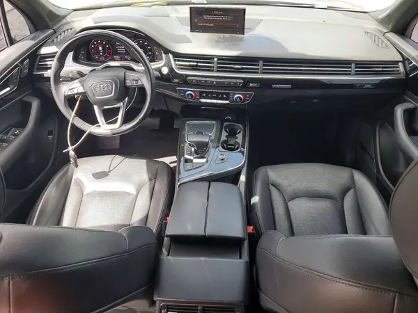 WA1VAAF71HD056198 2017 AUDI Q7 - Image 8