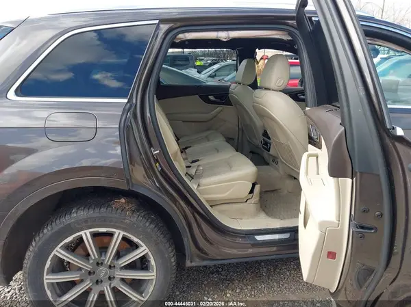 WA1VAAF71JD007976 2018 AUDI Q7 - Image 8