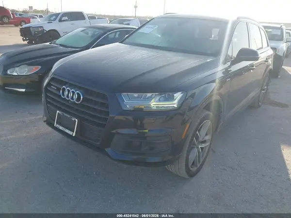 WA1VAAF71JD015446 2018 AUDI Q7 - Image 2