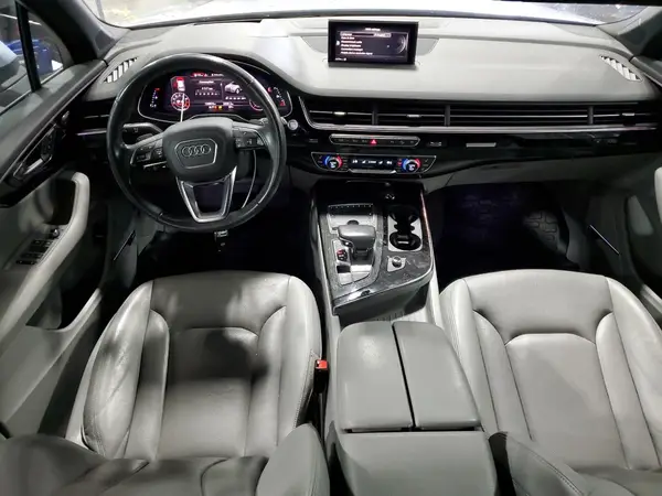 WA1VAAF71JD018900 2018 AUDI Q7 - Image 8