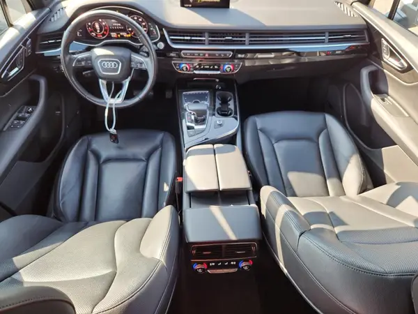 WA1VAAF71JD021943 2018 AUDI Q7 - Image 8