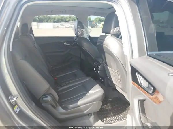 WA1VAAF71JD025278 2018 AUDI Q7 - Image 8