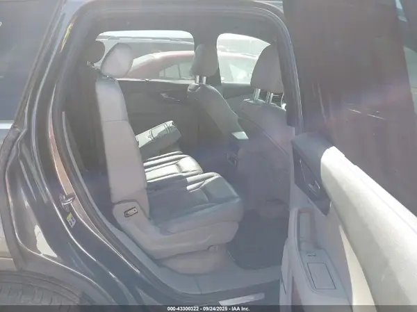 WA1VAAF71JD036197 2018 AUDI Q7 - Image 8