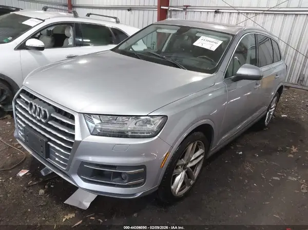 WA1VAAF71JD047474 2018 AUDI Q7 - Image 2